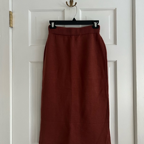 NWOT Need Supply Stelen Midi Knit Skirt - Picture 6 of 9